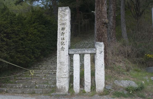 東京のお墓めぐり：歴史と文化を感じる旅